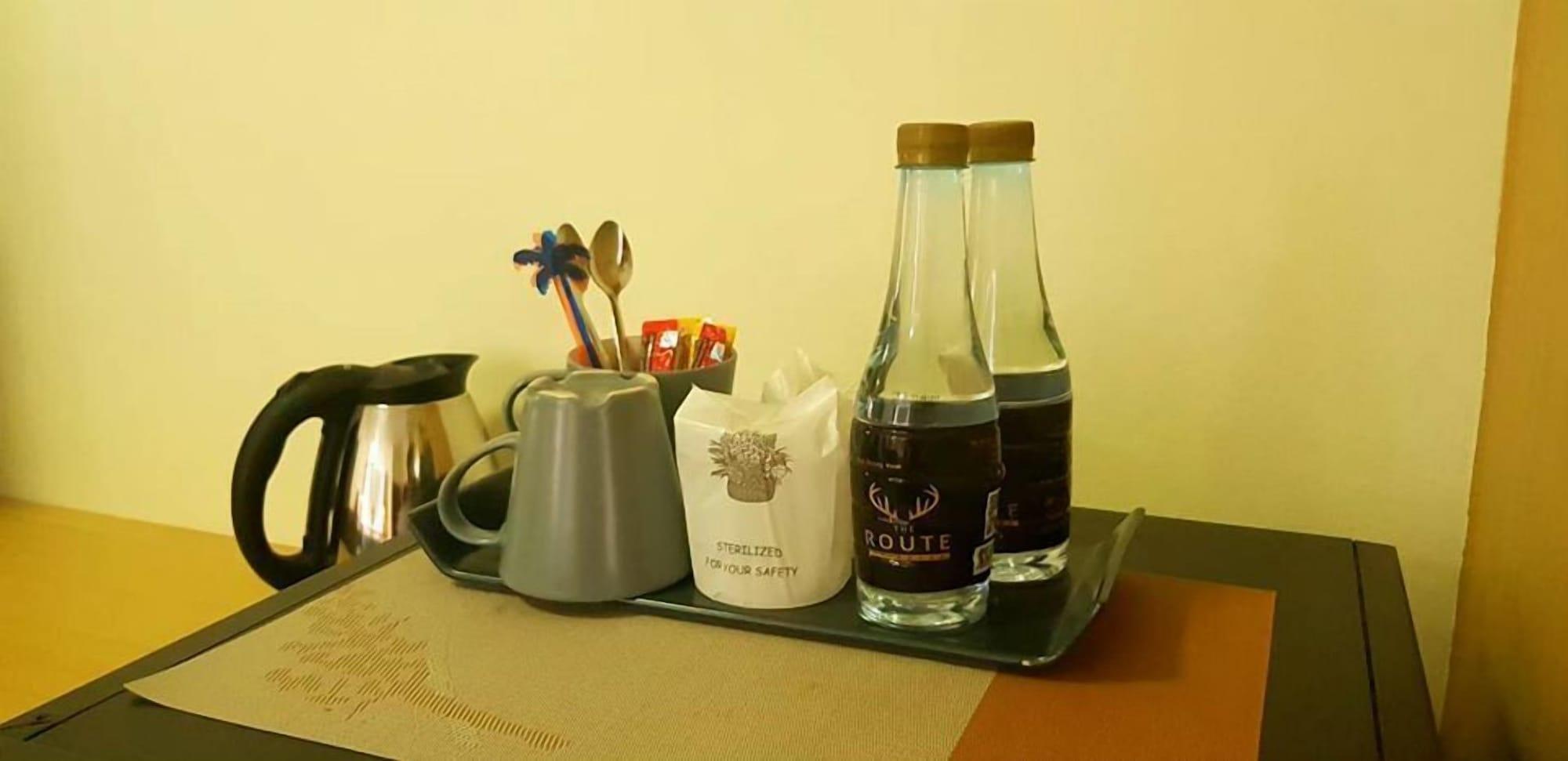 The Route Sriracha Hotel And Residence Ban Laem Chabang Екстериор снимка