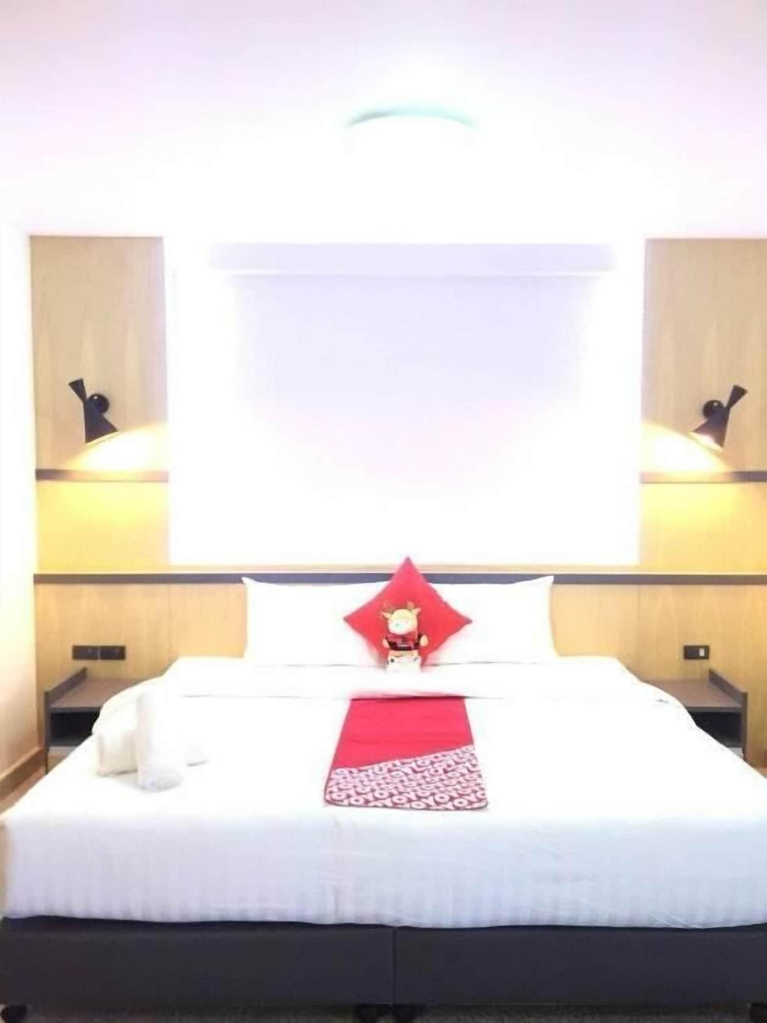 The Route Sriracha Hotel And Residence Ban Laem Chabang Екстериор снимка